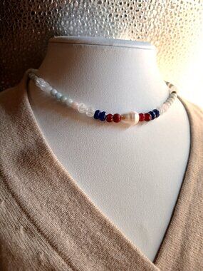 Preppy Pearl and Gemstone Collar Necklace Length 17.25 Inches
